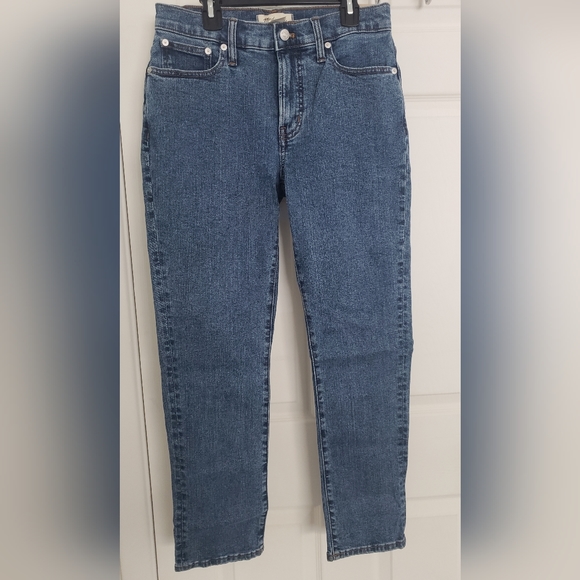 The Mid-Rise Perfect Vintage Jeans in Knowland Wash - Picture 3 of 8